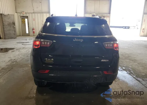 2022 Jeep Compass Latitude from USA, damaged, VIN 3C4NJDBBXNT181028